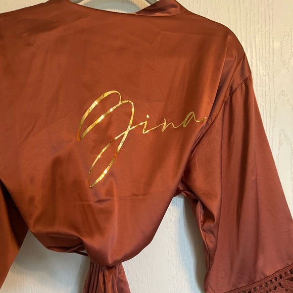 SOLD Gina Robe - Picture 2 of 3